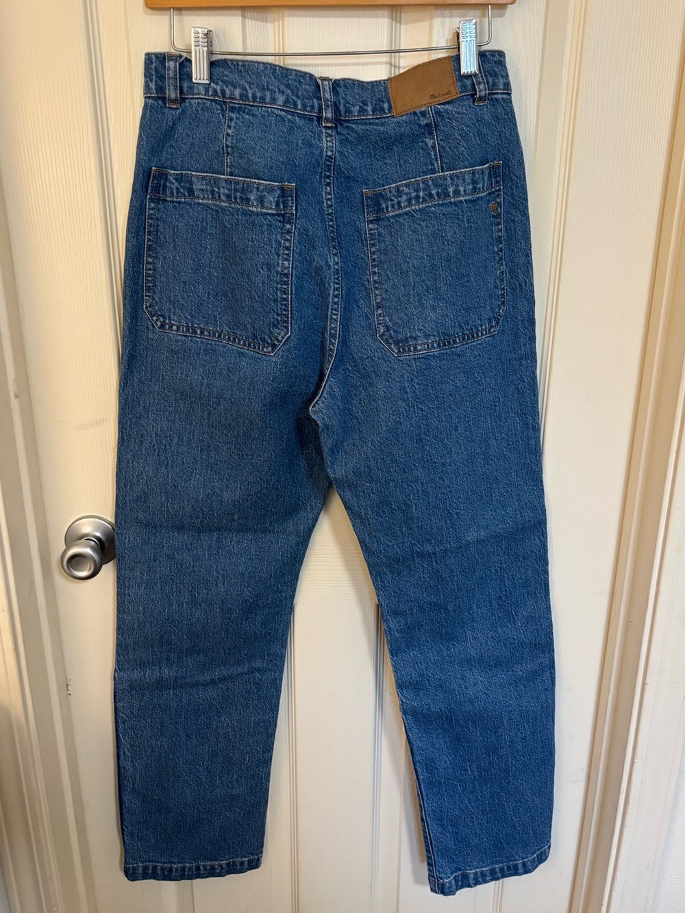 Madewell ’90s Straight Jeans 28 | Medium Wash High Rise Straight Leg - Picture 7 of 8